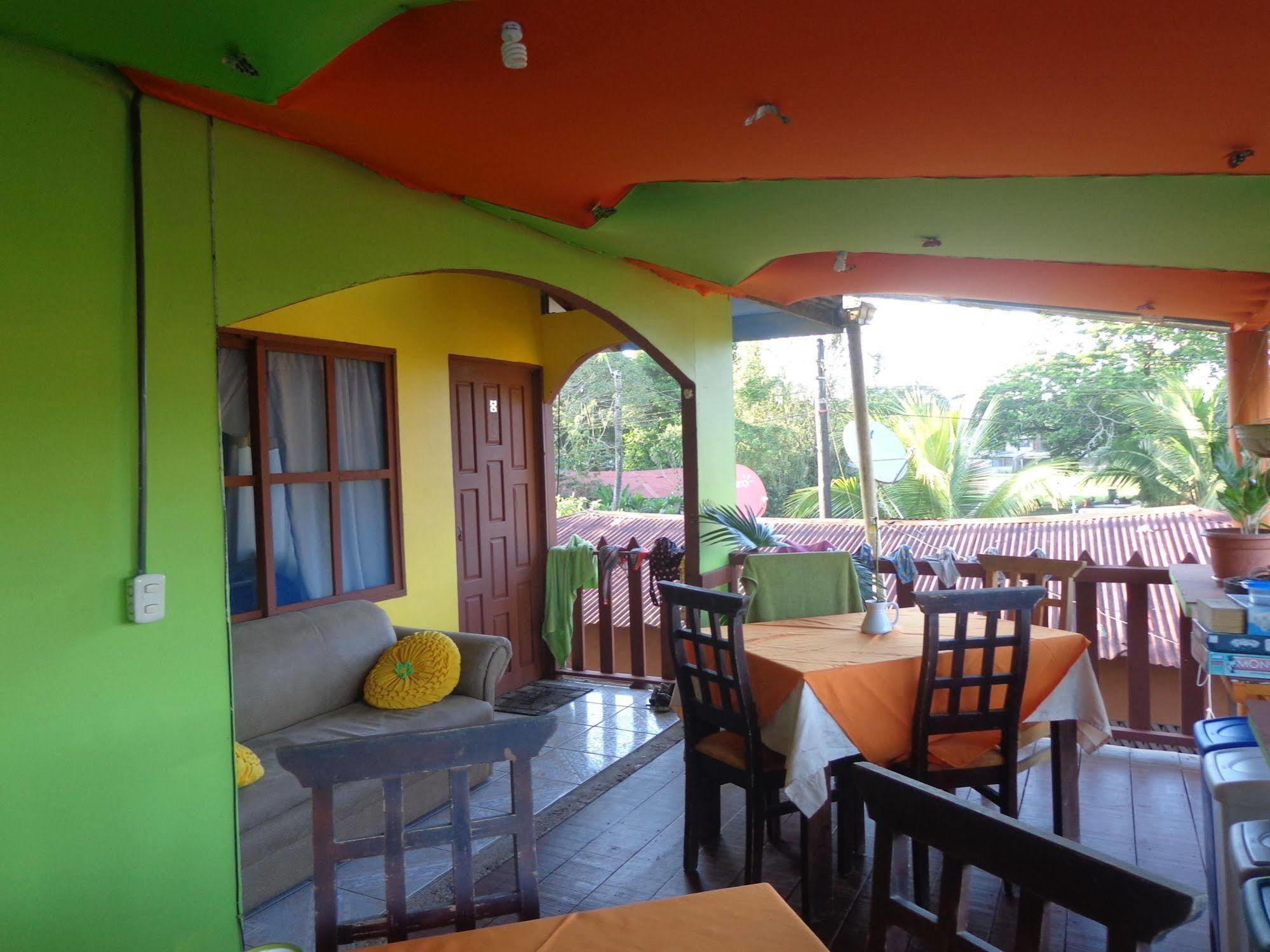 Cabinas Tortuguero Natural Exterior foto